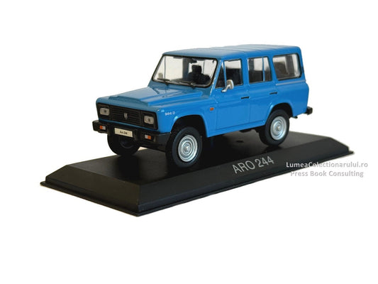 Macheta auto Aro 244 albastru Nr.2 Editia 2, 1:43 Masini de Legenda DeAgostini