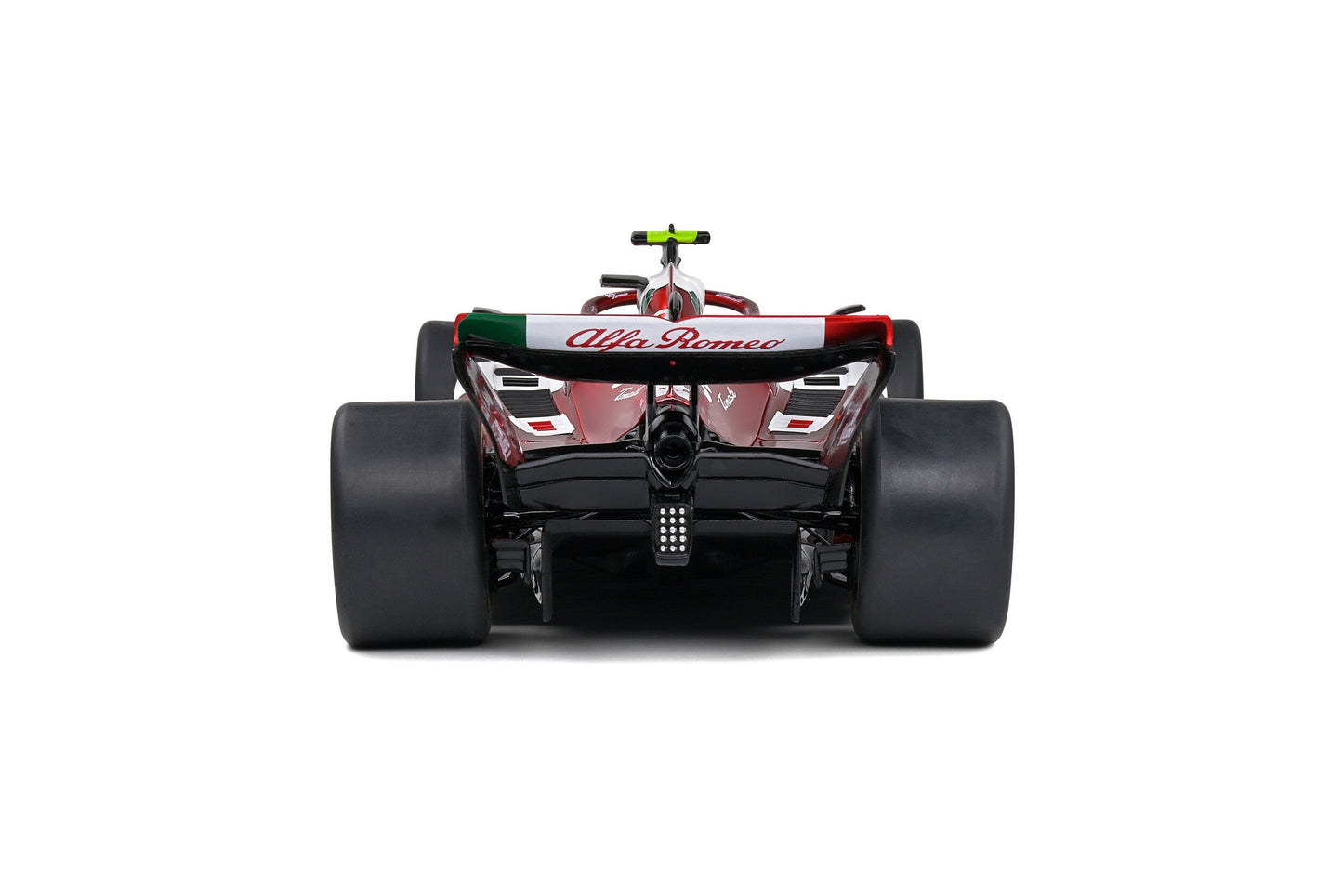 Macheta auto Alfa Romeo C42 Canada GP 2022 Z.Guanyu 1:18 Solido