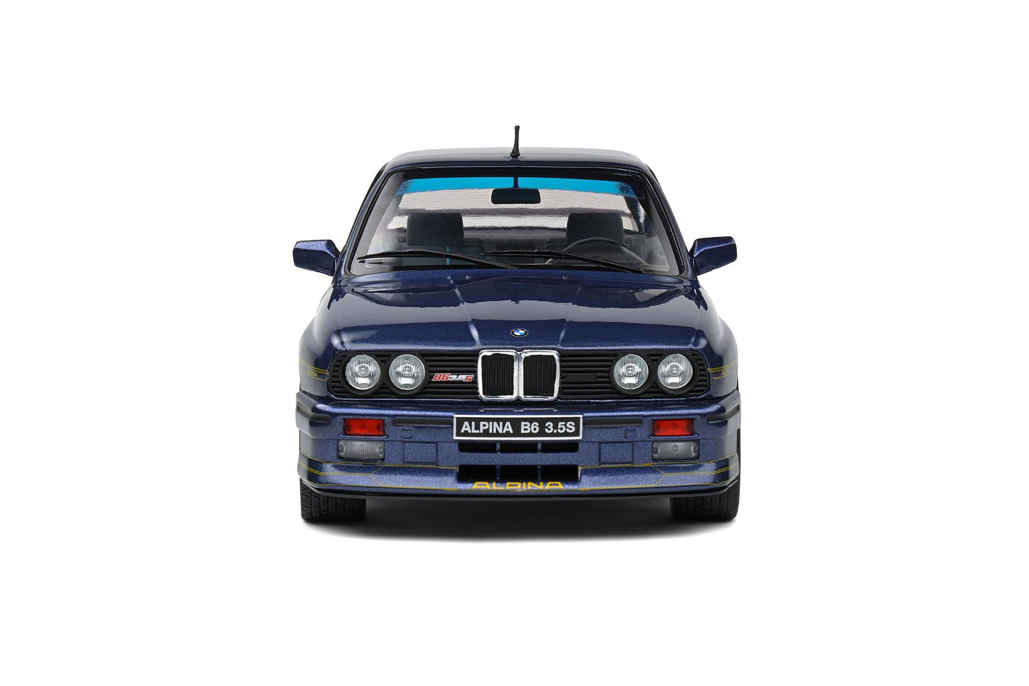 Macheta auto BMW/Alpina B6 3,5S (1990) 1:18 Solido