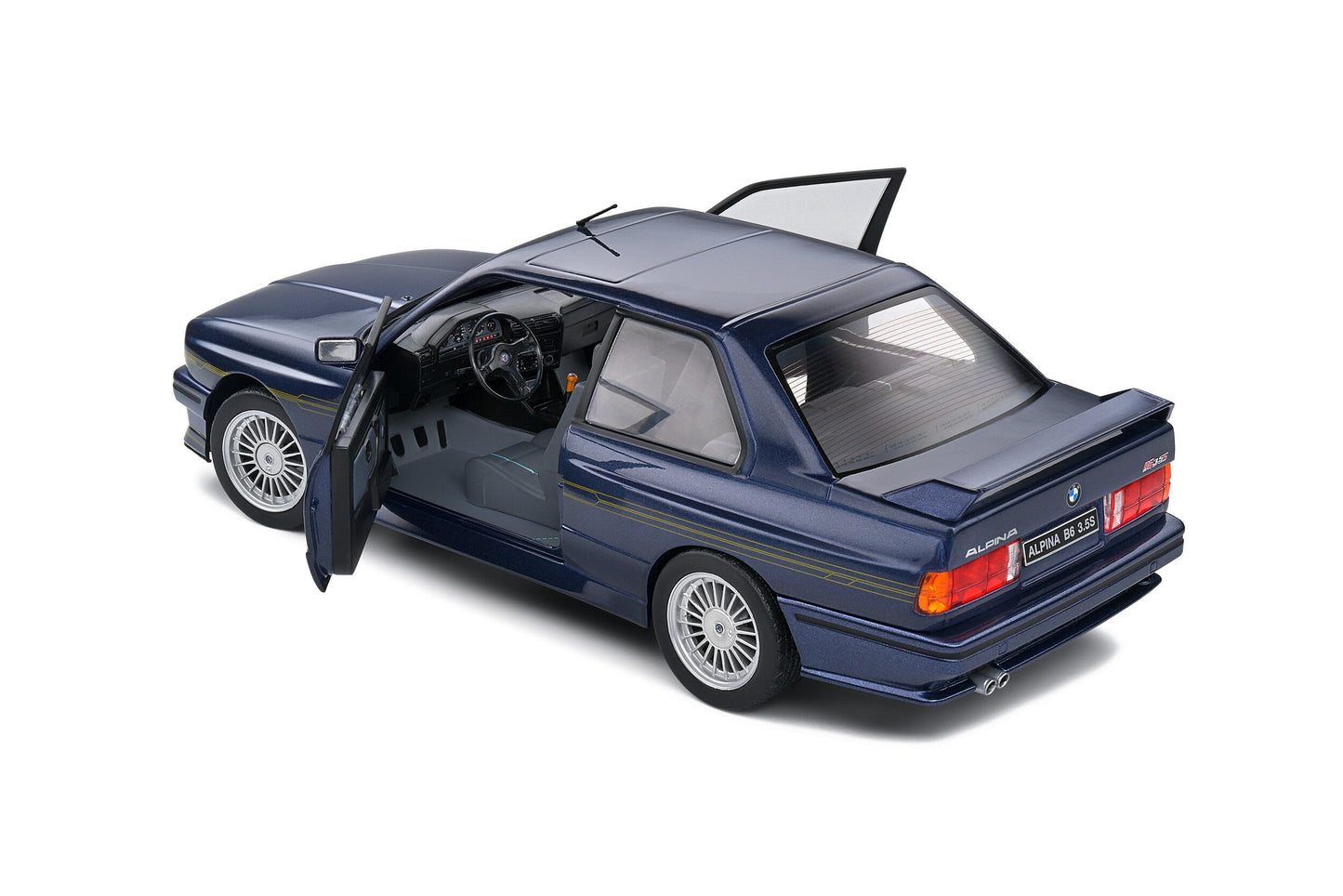 Macheta auto BMW/Alpina B6 3,5S (1990) 1:18 Solido