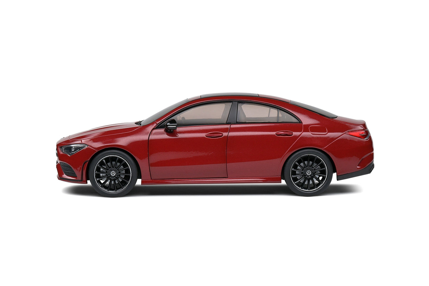 Macheta auto Mercedes-Benz CLA C118 Coupe AMG Line (2019) 1:18 Solido