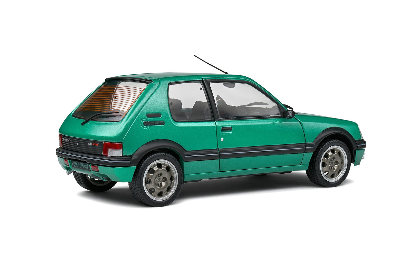 Macheta auto Peugeot 205 GTI (1992) 1:18 Solido