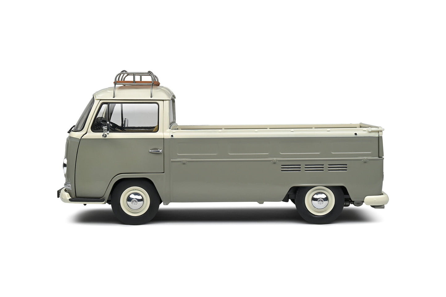 Macheta auto Volkswagen T2 Pick-Up – Gray  White (1968) 1:18 Solido