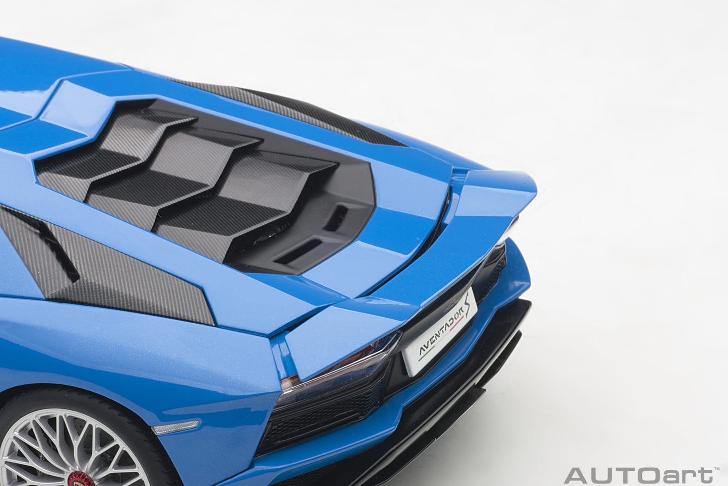 Macheta auto Lamborghini Aventador S (2017) 1:18 AutoArt