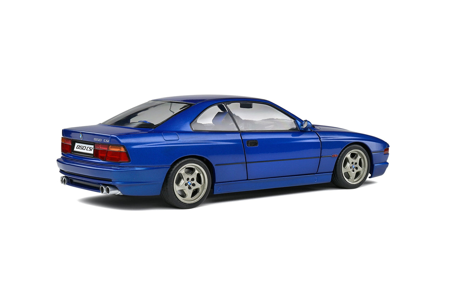 Macheta auto BMW 850 (E31) CSI (1990) 1:18 Solido