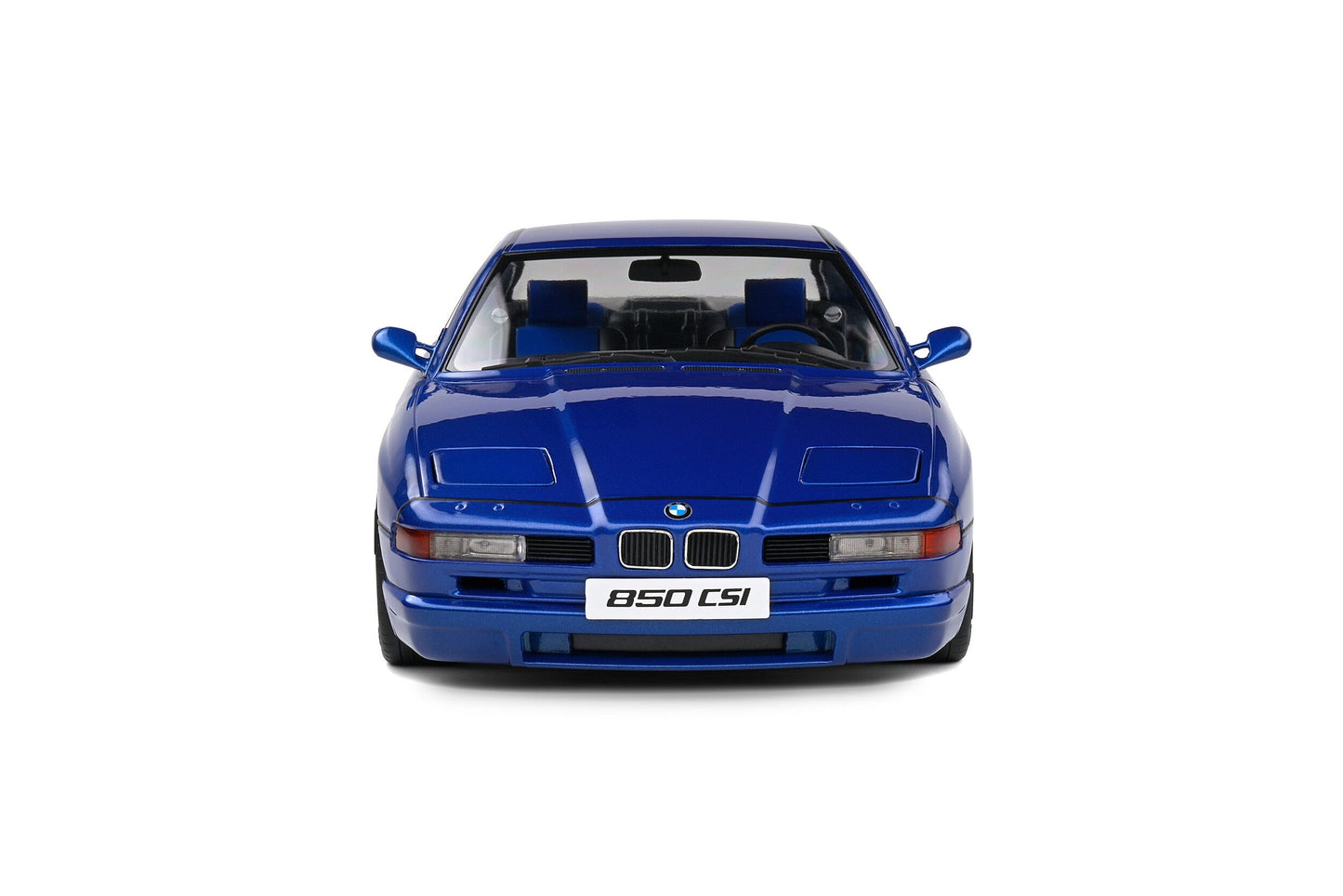 Macheta auto BMW 850 (E31) CSI (1990) 1:18 Solido