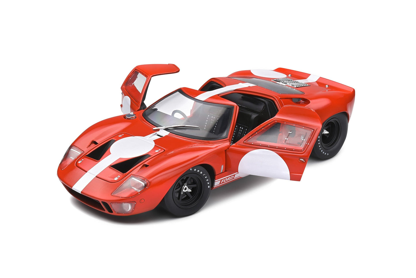 Macheta auto Ford GT40 Mk.1 Red Racing (1968) 1:18 Solido