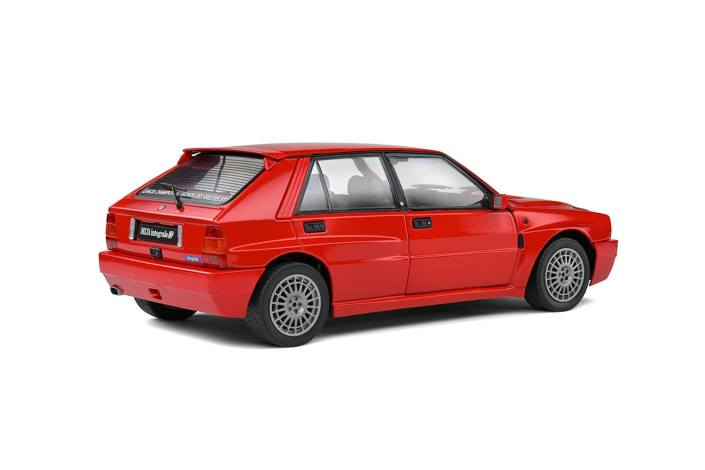 Macheta auto Lancia Delta HF Integrale (1991) 1:18 Solido