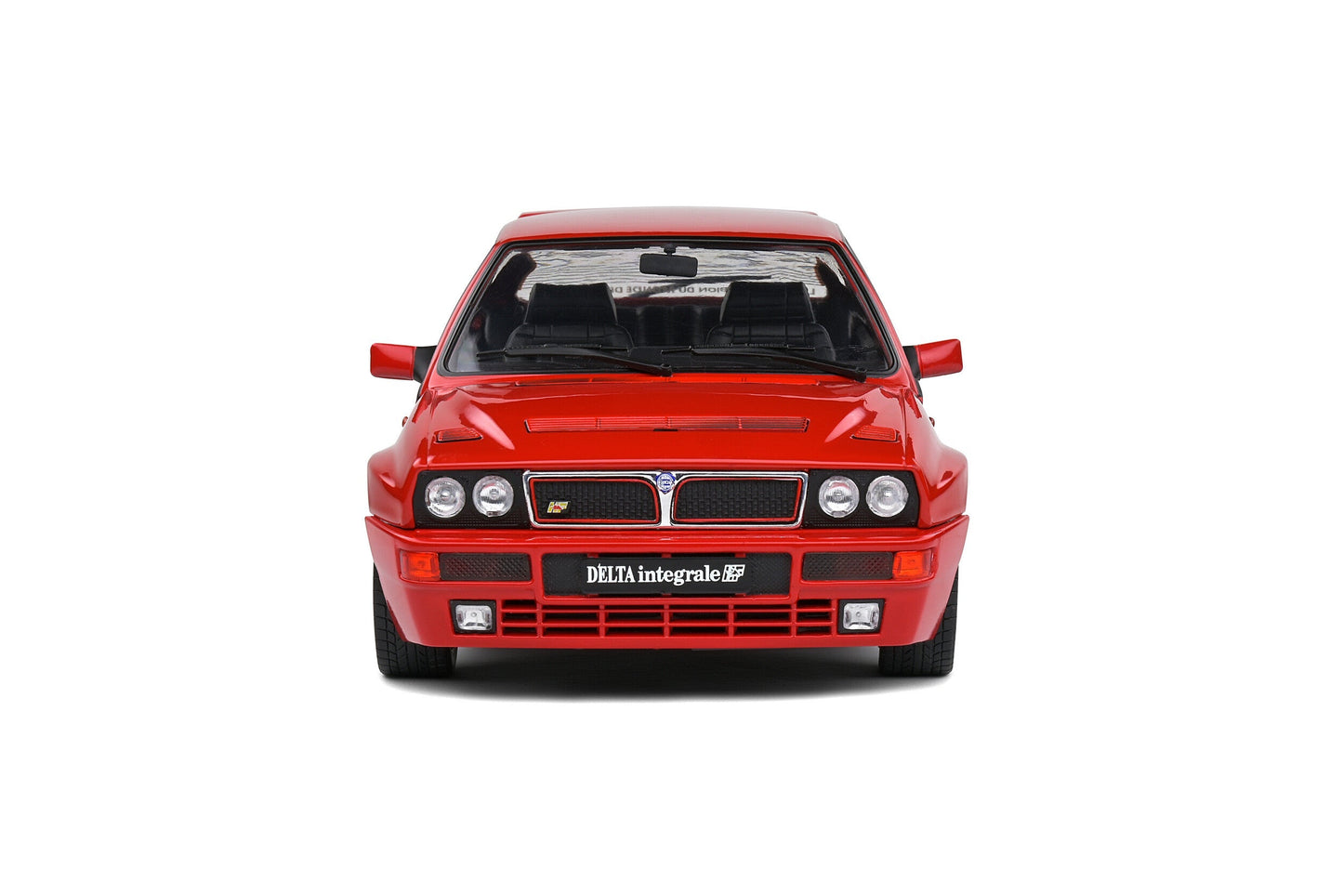 Macheta auto Lancia Delta HF Integrale (1991) 1:18 Solido