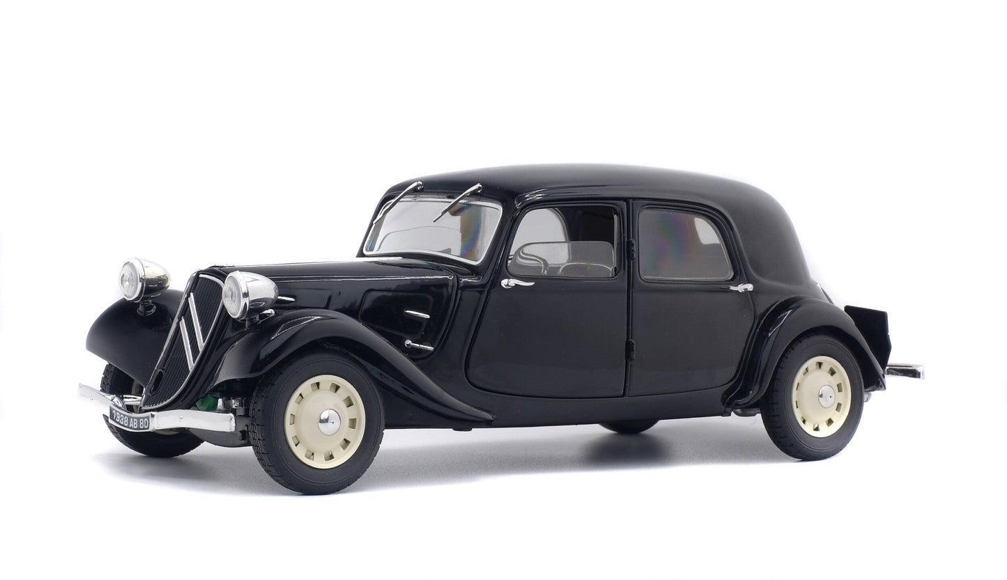 Macheta auto CITROËN TRACTION  (1937) 1:18 Solido