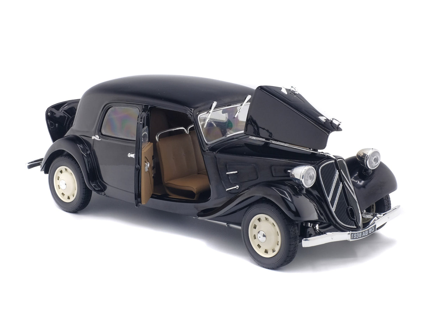 Macheta auto CITROËN TRACTION  (1937) 1:18 Solido