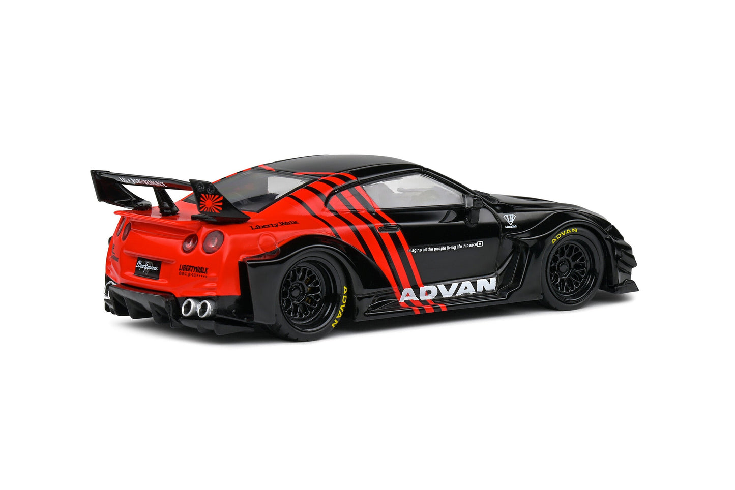 Macheta auto Nissan GTR (R35) LBWK  (2020) 1:43 Solido