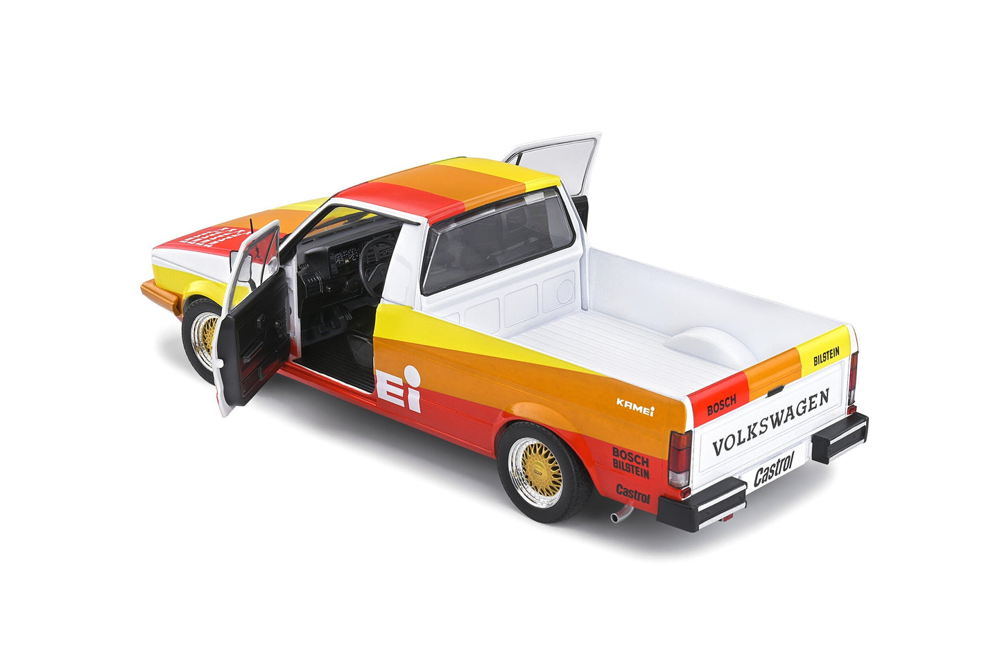 Macheta auto Volkswagen Caddy Mk.1 Kamei tribute "Street Fighter" Red (1982) 1:18 Solido